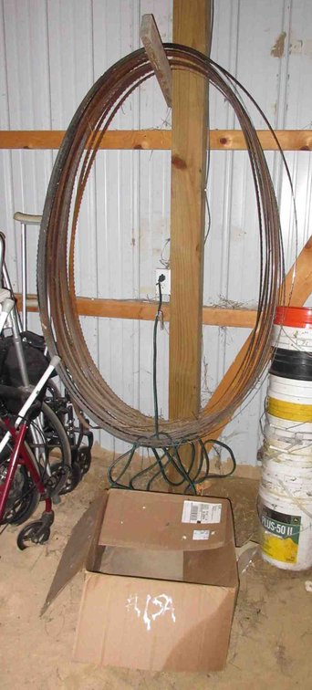 Group of new and used saw blades