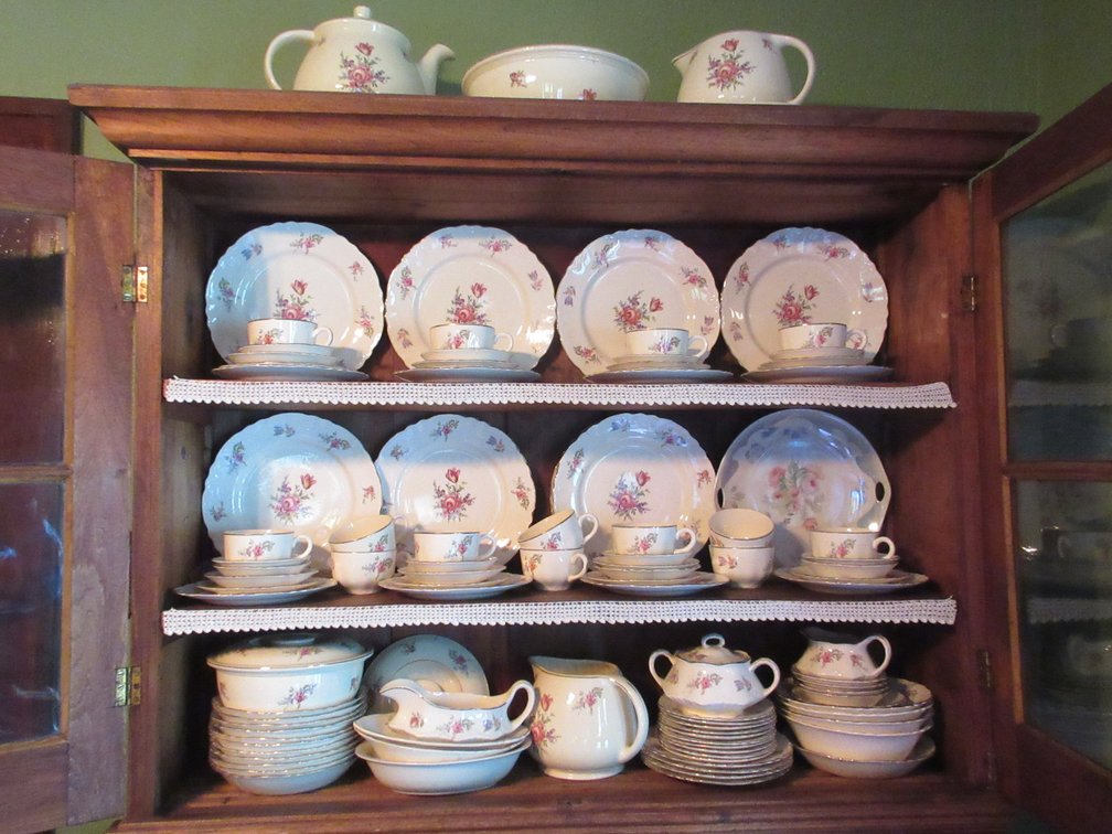 Set of Household Institute Priscilla pattern dinnerware