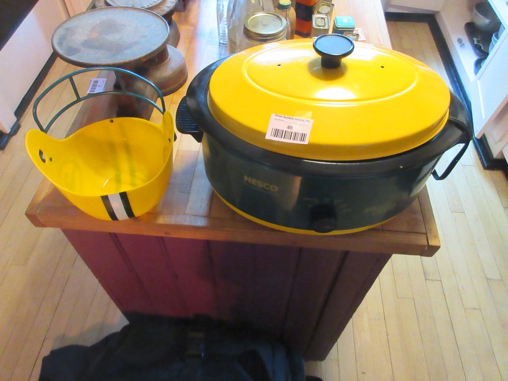 Packers color kitchen items