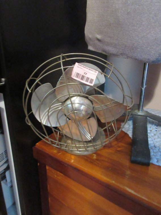 Vintage 4-blade desk fan