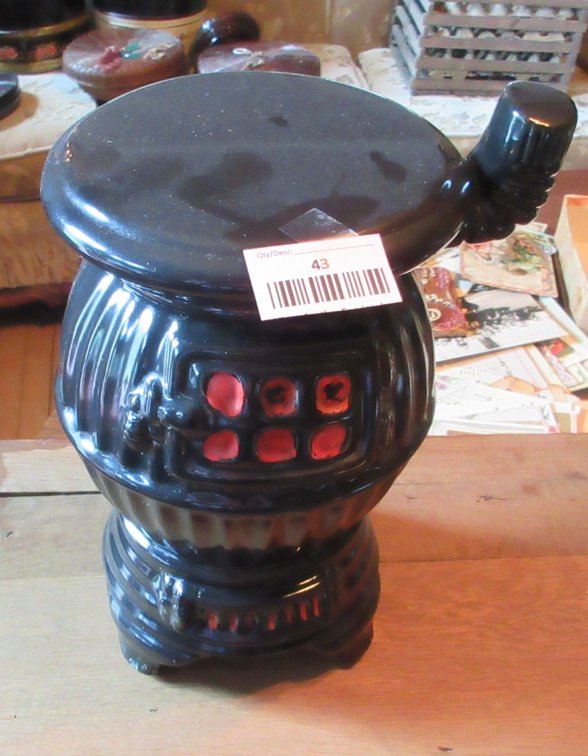 Vintage ceramic stove cookie jar