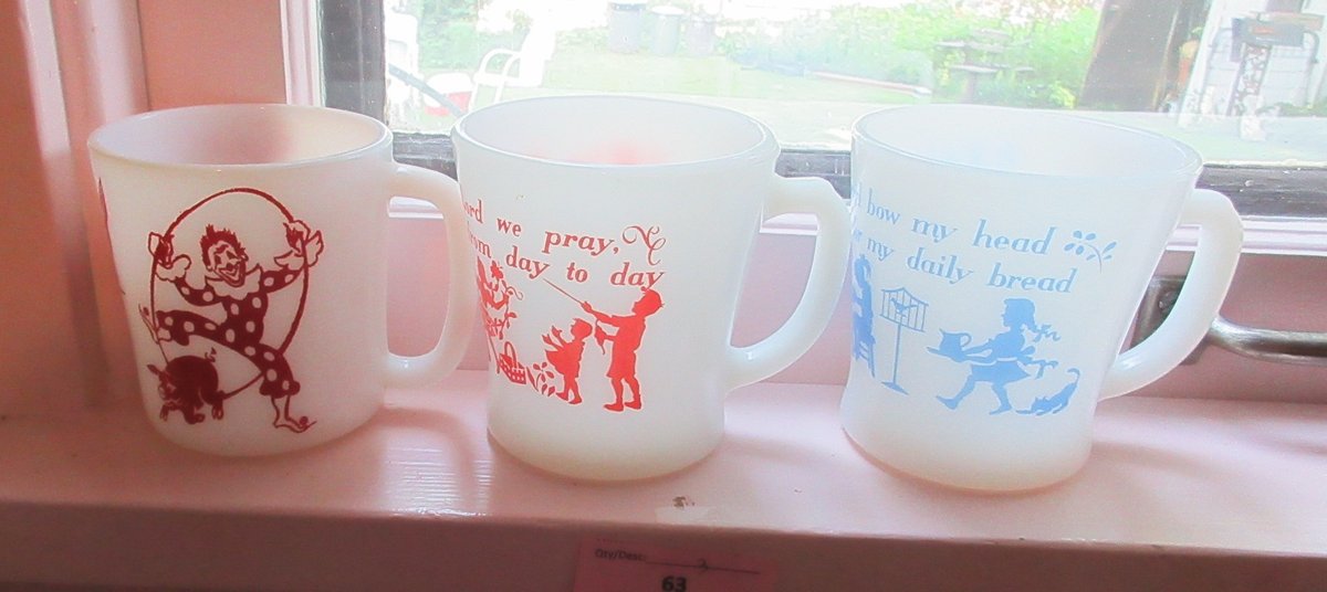 (3) Milk glass cups