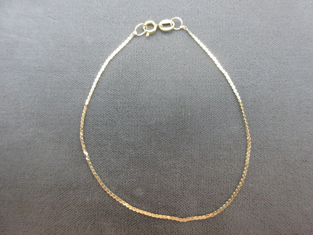 14k Solid gold bracelet
