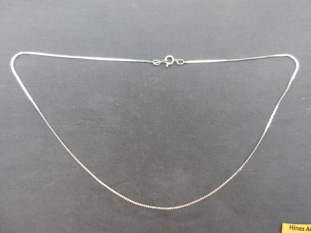 Sterling silver "S" link necklace