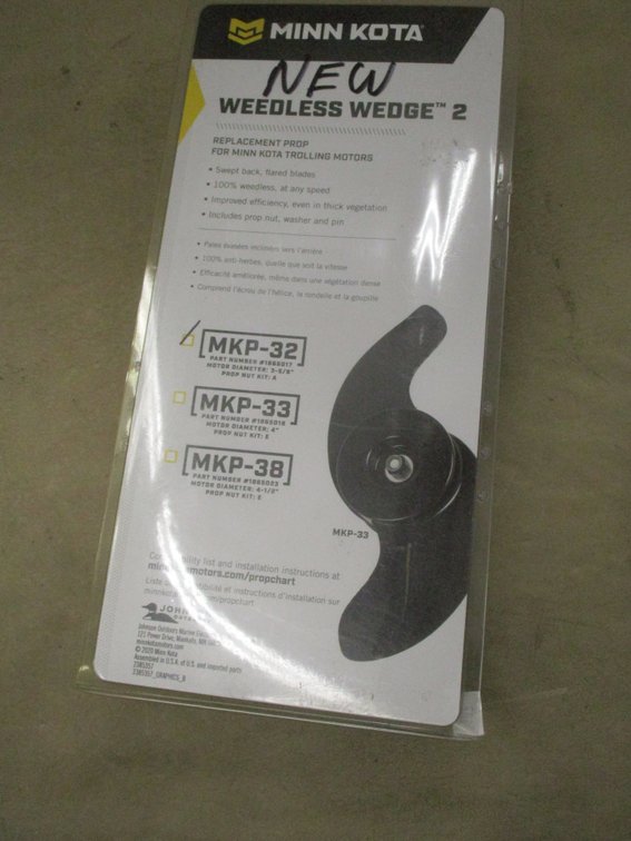 MINN KOTA replacement prop in package
