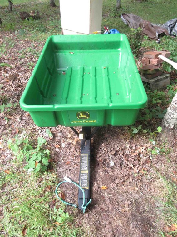 John Deere 7P tilt bed dump trailer