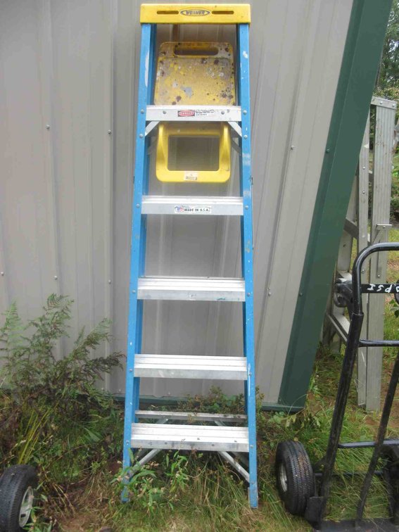 Werner 6ft fiberglass step ladder
