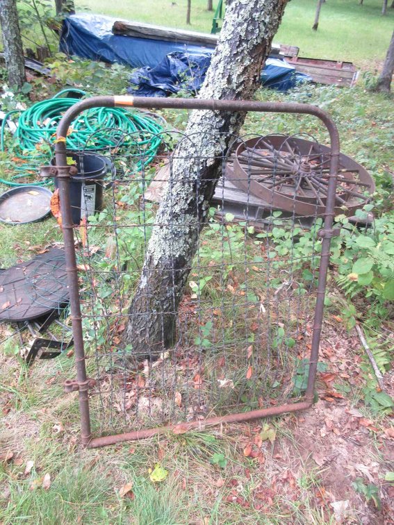 Metal garden gate