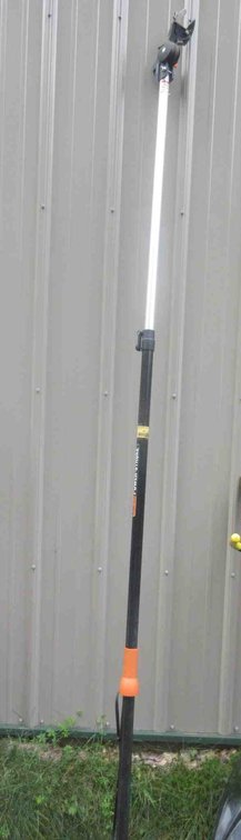 Poulan telescopic pruner