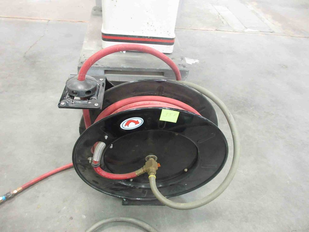 Air hose reel