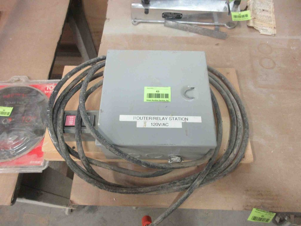 Router relay station