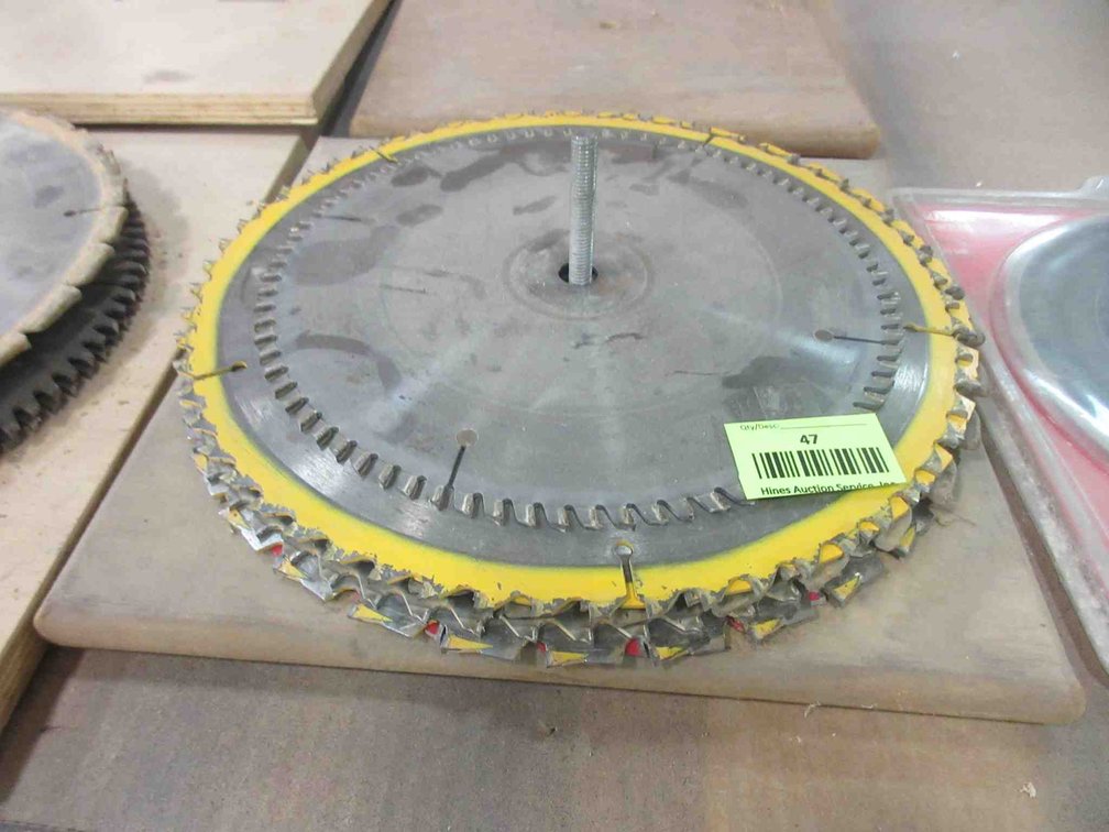 Group of used saw blades