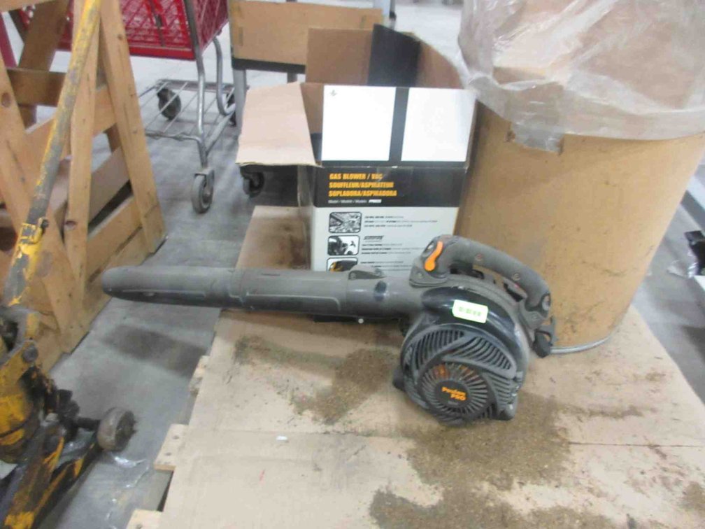 Poulan Pro gas blower/vac