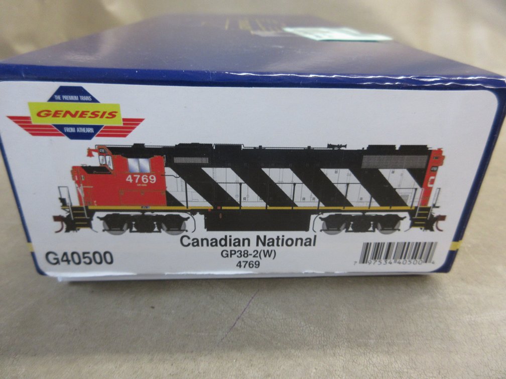 Genesis Canadian National GP38-2(W) 4769 locomotive