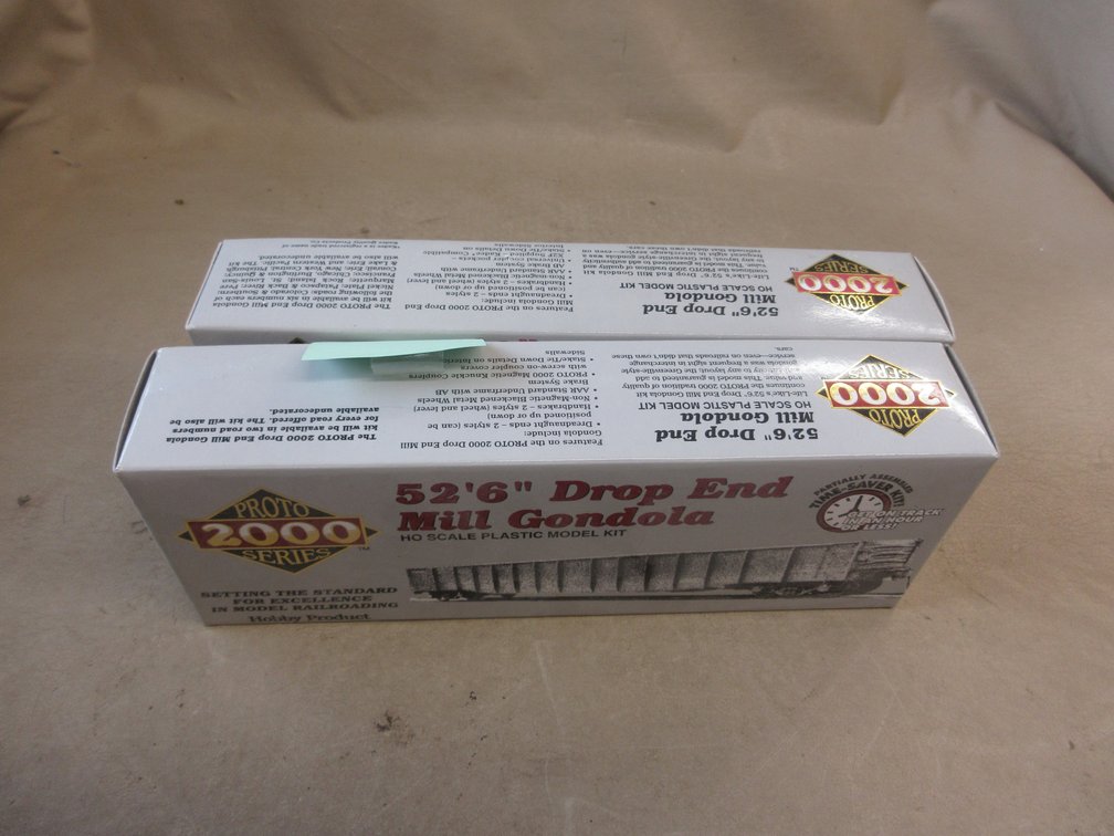 (2) Proto Drop End gondola plastic model kits