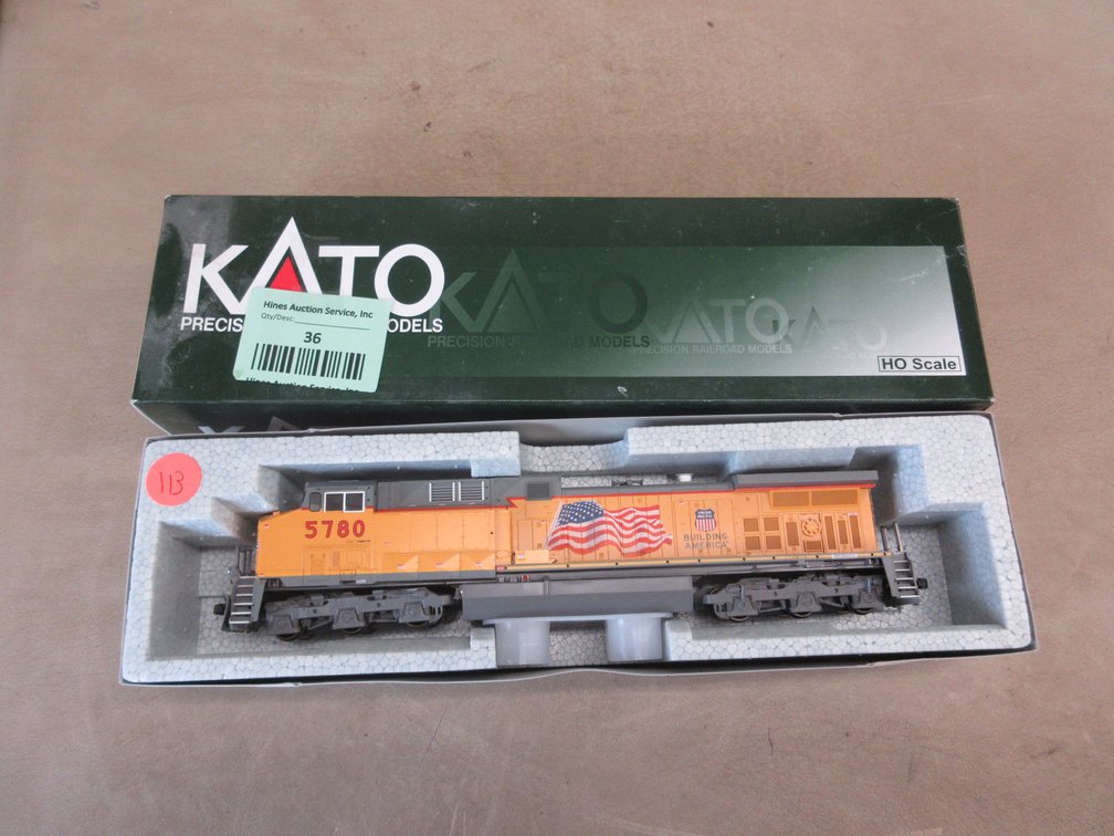 KATO UP Building America #5780 GE AC4400CW locomotive