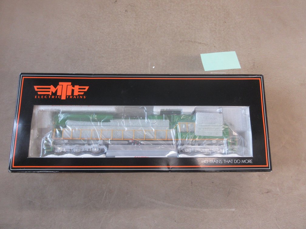 MTH DSD70ACe diesel engine Illinois Terminal #1072 locomotive