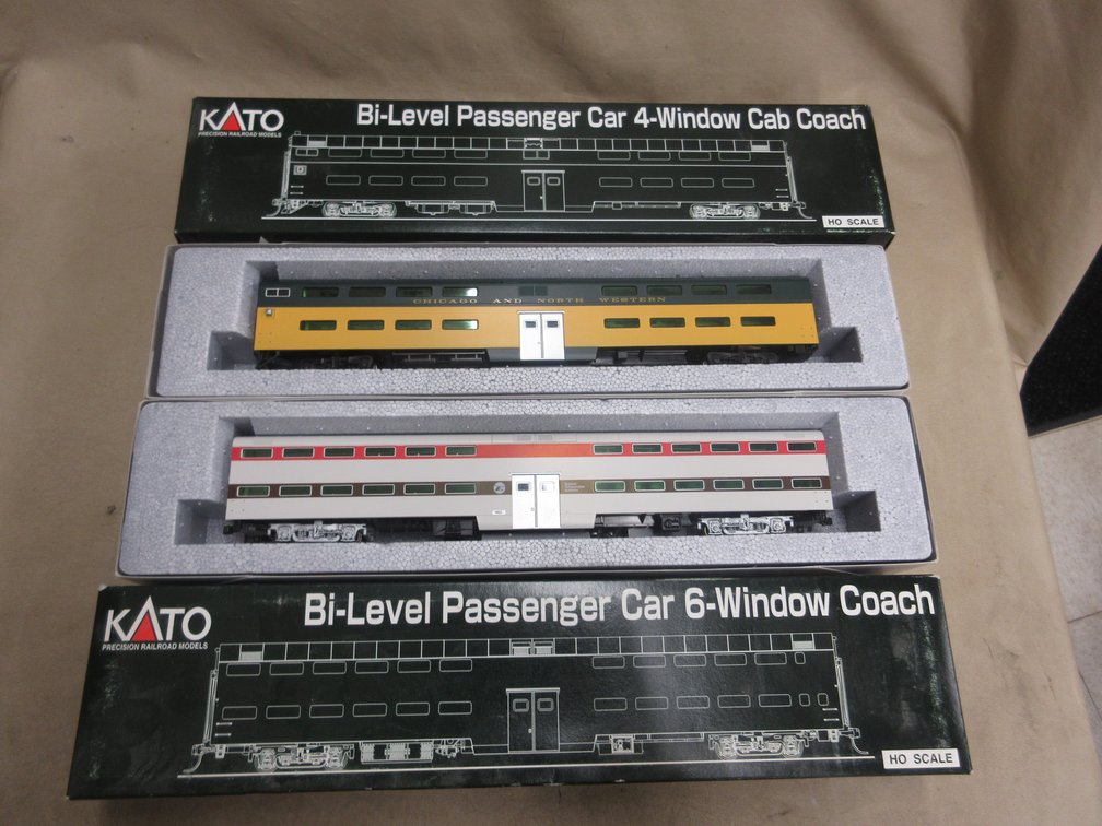 (2) KATO HO train passenger cars
