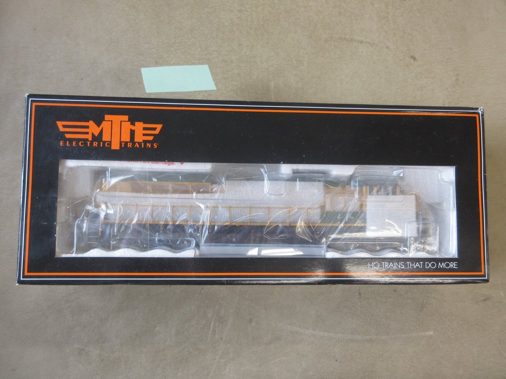 MTH SD70ACe Diesel  Engine Reading #1067 locomotive