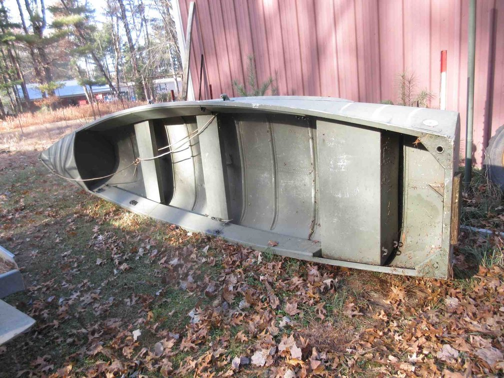 Grumman 3-person aluminum boat