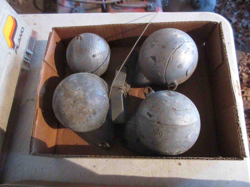 (4) Lead down rigger balls