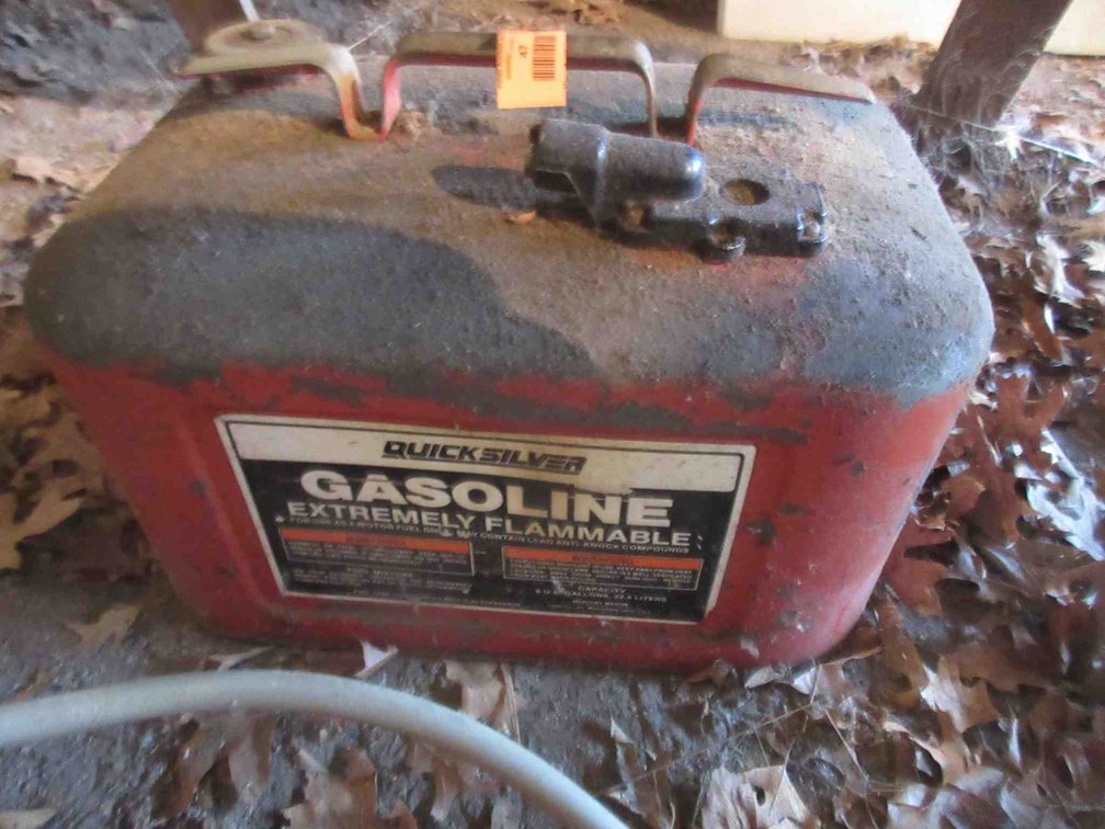 Quick Silver boat gas tank