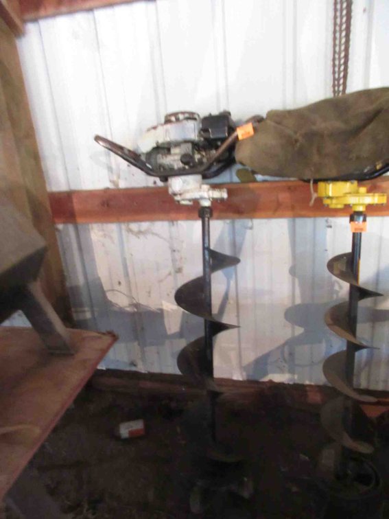 Jiffy gas ice drill