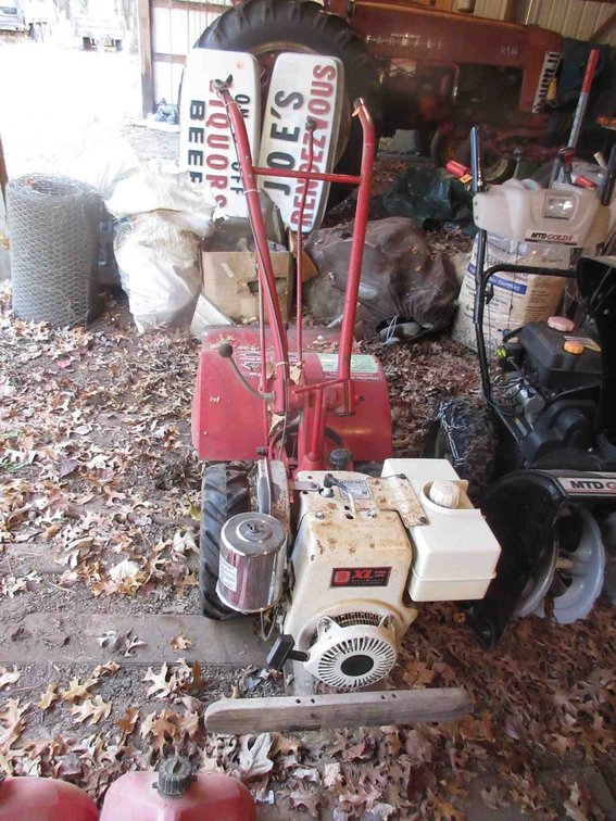 Troy Bilt Horse rear tine tiller