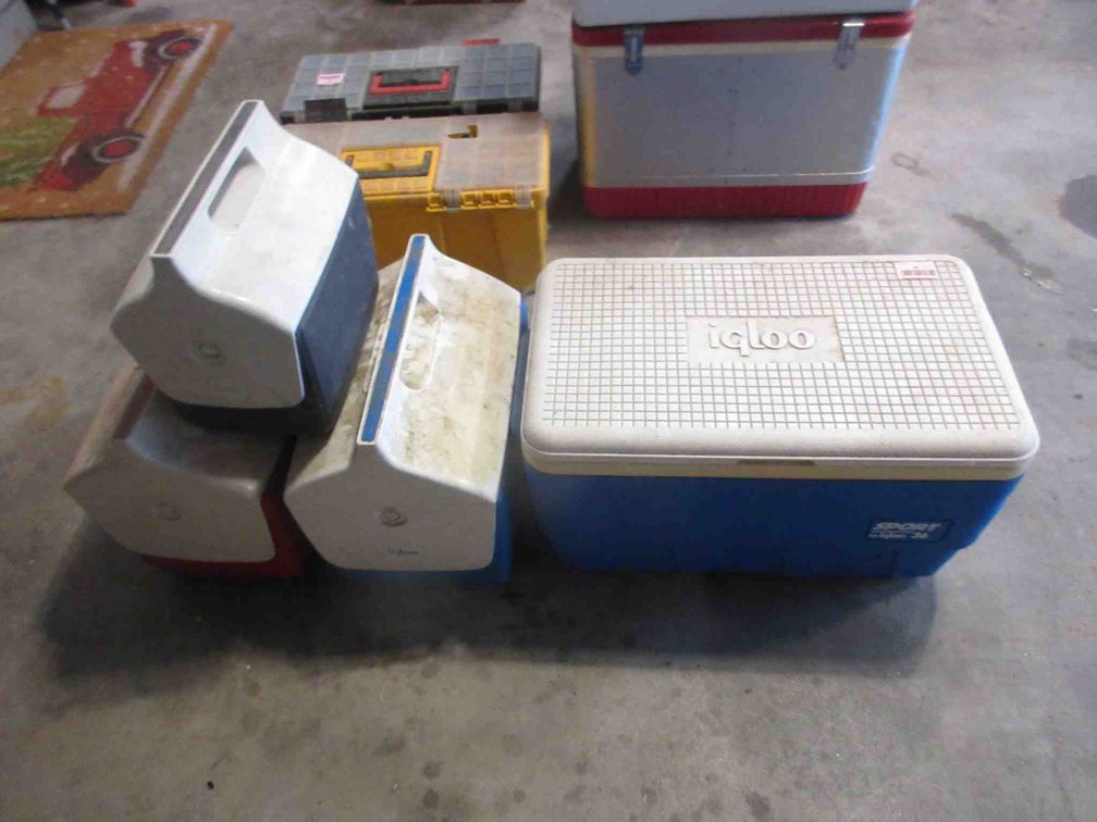 (4) Coolers