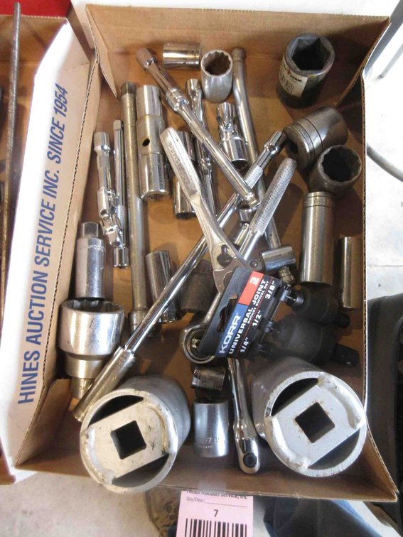 Flat of sockets