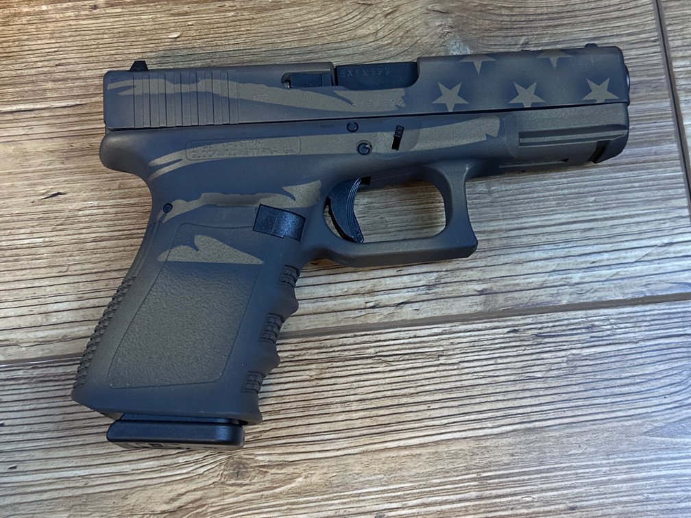 Glock 19 9mm custom bronze flag cerakote 
