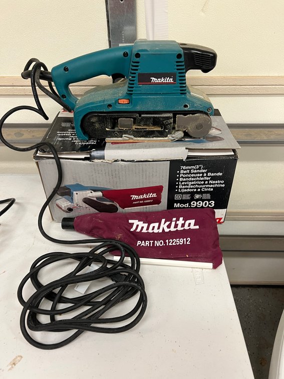 3” Belt Sander Makita 