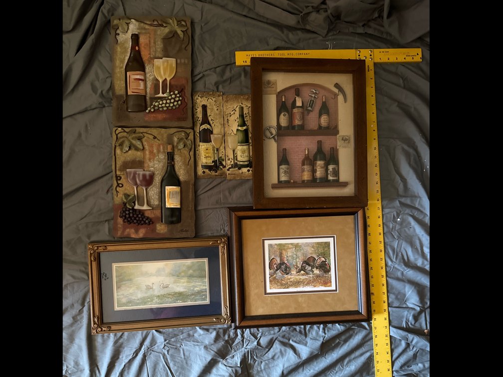 Misc wall decor