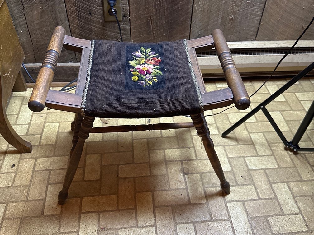 Foot stool 