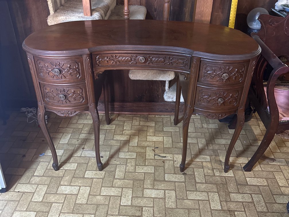 Desk