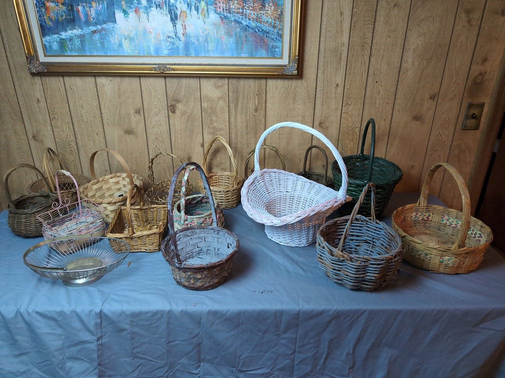 16 baskets 