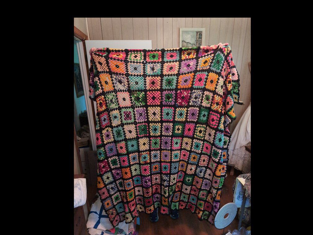 8 crocheted quilts 