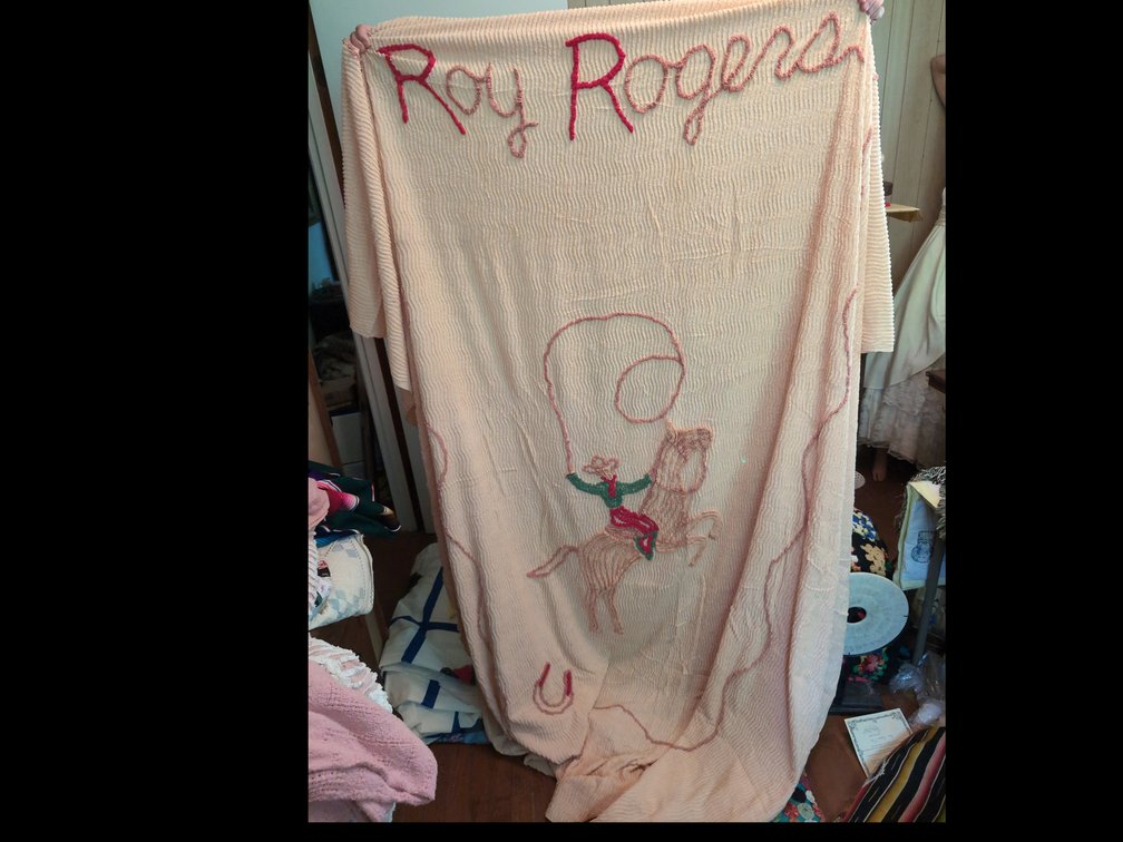 4 pink blankets 