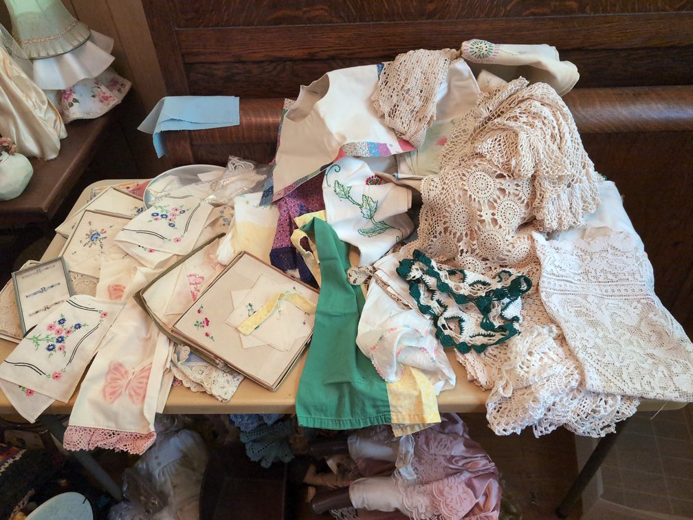 Lot of Vintage Doilies and Embroidered Items 