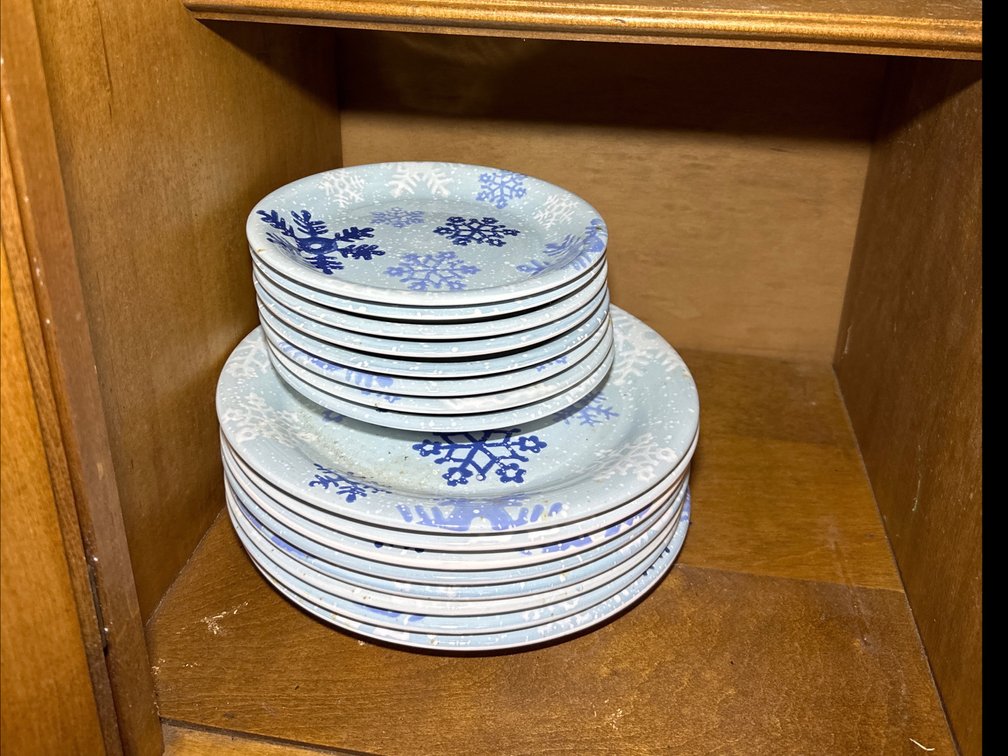 Snow flake plates 