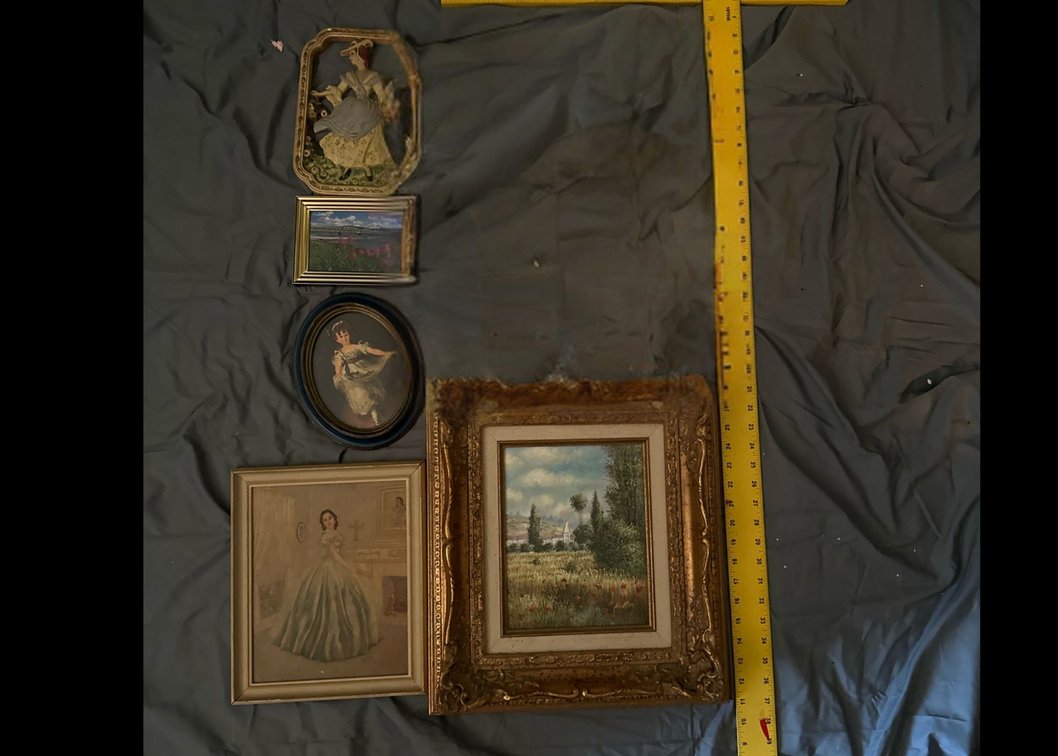 Misc wall decor