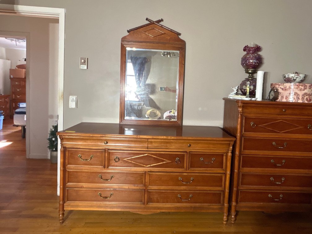 Lexington Dresser with Mirror
