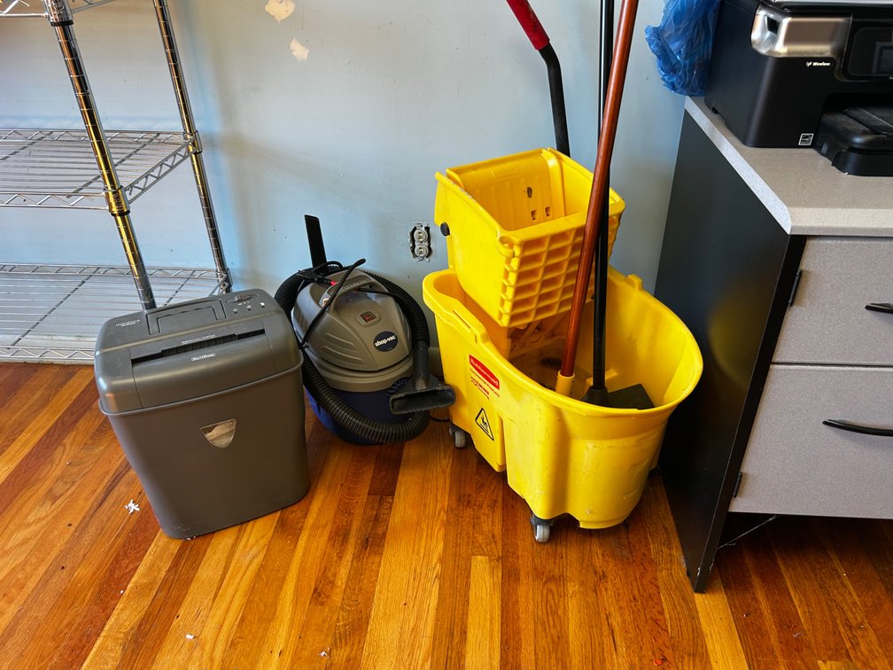 Rubbermaid Mop bucket with mops; Shop-vac; Paper Shredder