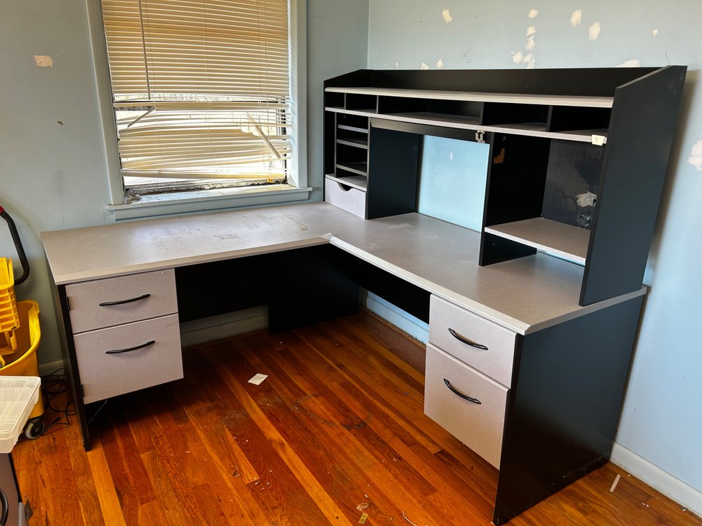 Corner Desk