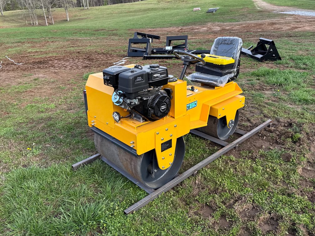 Vibratory Road Roller