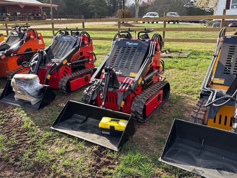 SDLOOL Skid Steer Loader