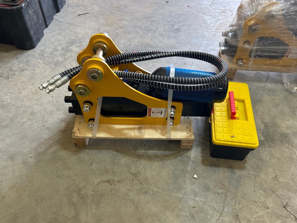 Mini X Hydraulic Breaker