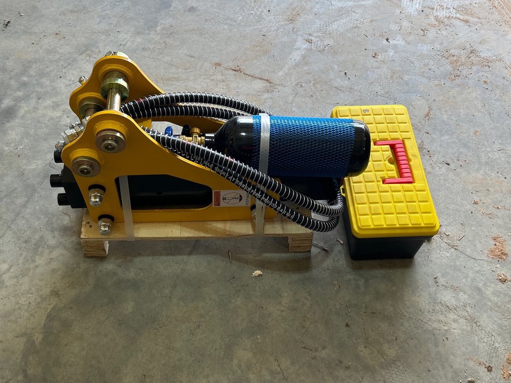 Mini X Hydraulic Breaker