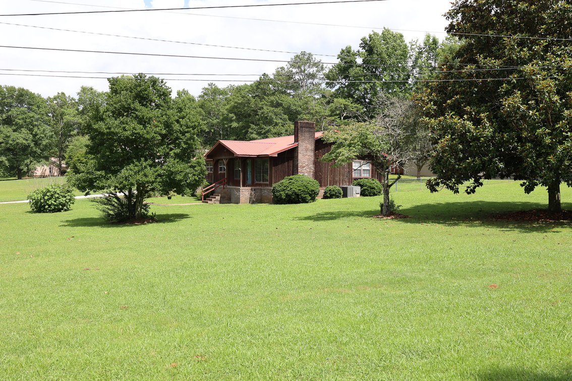 Image for Ashland, AL Home Auction — 3BR/2BA Ranch on Corner Lot