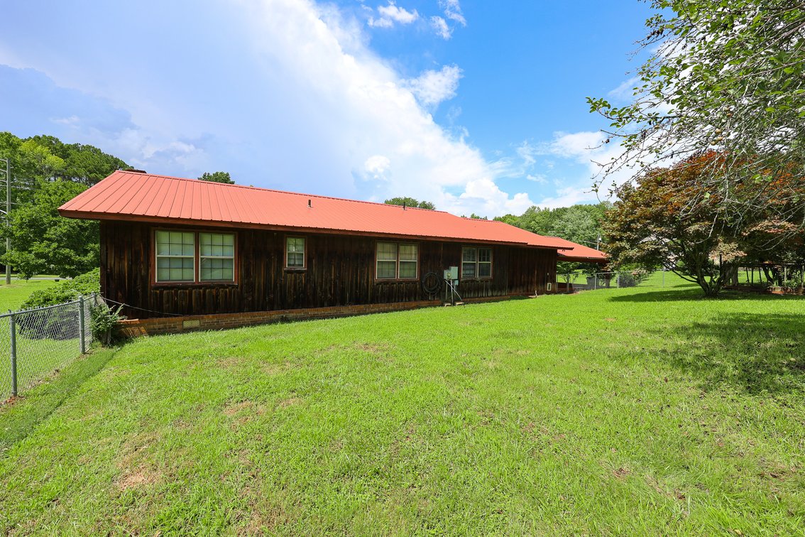 Image for Ashland, AL Home Auction — 3BR/2BA Ranch on Corner Lot
